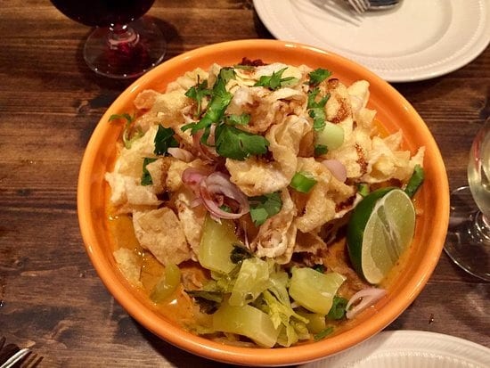 Khao Soi Nuer.