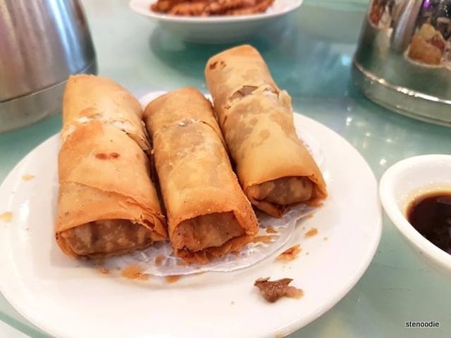 Taro Crispy Roll.